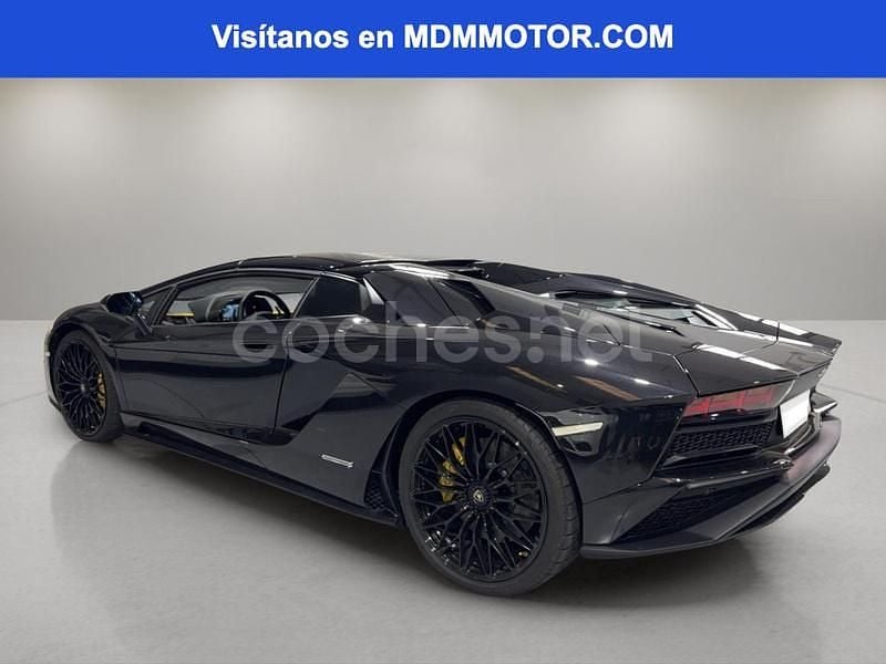 Usado Lamborghini Aventador 700 CV (514 kW) 2019 Negro Descapotable