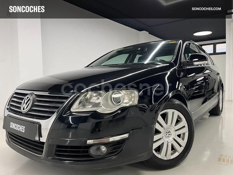 Negro Usado 2006 VW Passat Advance Berlina | 5850 € (Precio justo) - Imagen 1/4