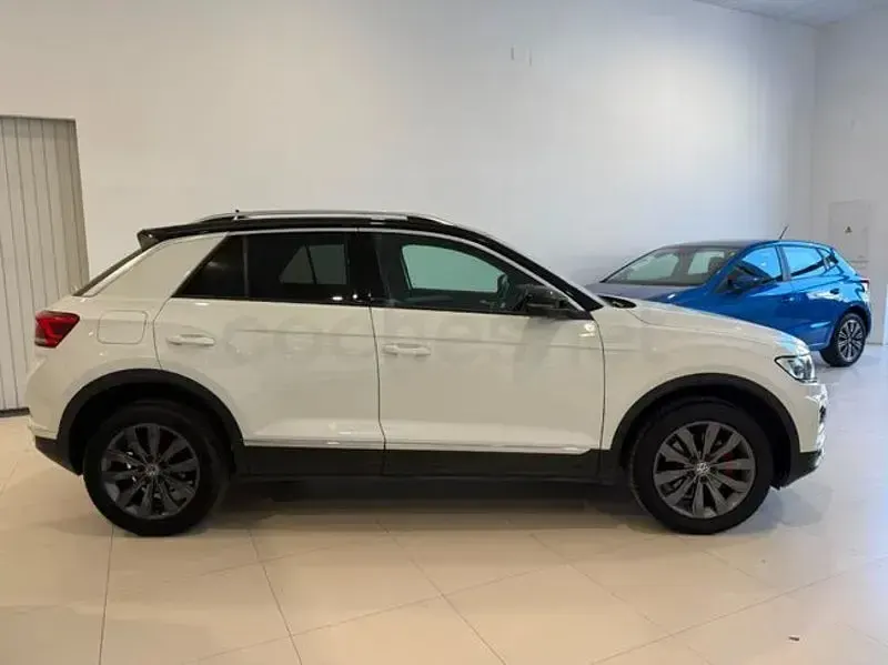 Usado VW T-Roc Sportline 150 CV (110 kW) 2020 Blanco SUV