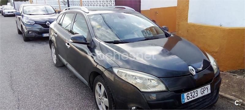 Negro Usado 2009 Renault Mégane GrandTour Dynamique Familiar | 3000 € (Buen precio) - Imagen 1/4