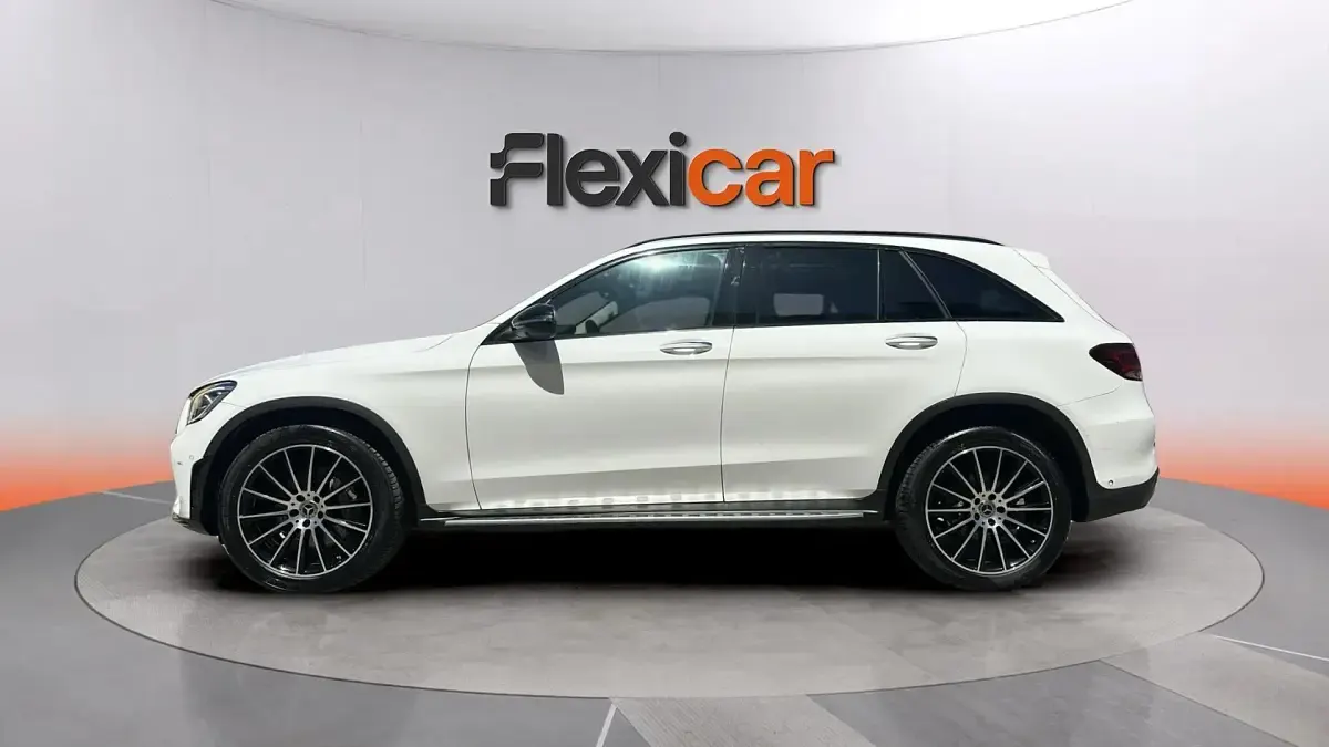 Usado Mercedes GLC220 194 CV (142 kW) 2022 Blanco SUV