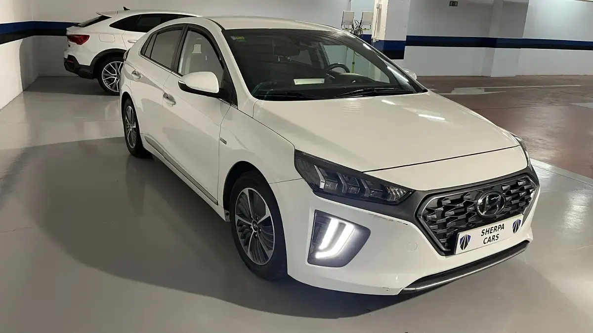 Usado Hyundai Ioniq 141 CV (103 kW) 2020 Blanco Utilitario