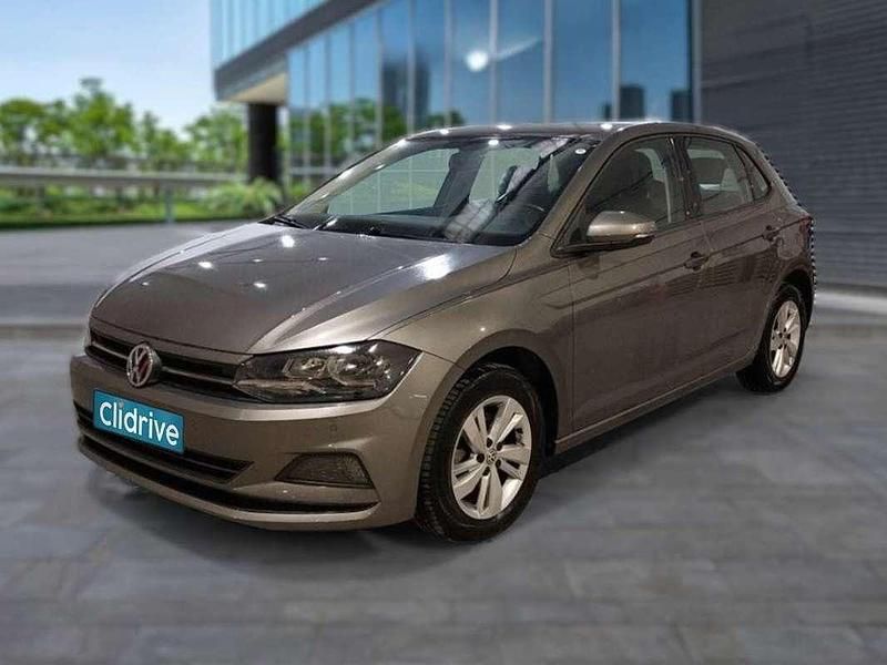 Usado VW Polo Advance 95 CV (69 kW) 2019 Gris Utilitario