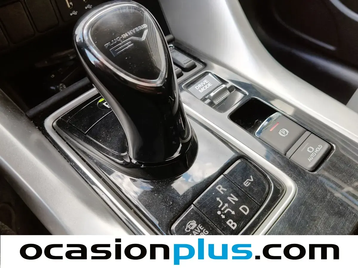 Usado Mitsubishi Eclipse Cross 188 CV (138 kW) 2025 Blanco SUV