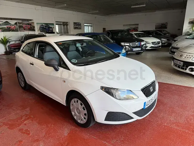 Usado Seat Ibiza Ecomotive 80 CV (58 kW) 2010 Blanco Berlina