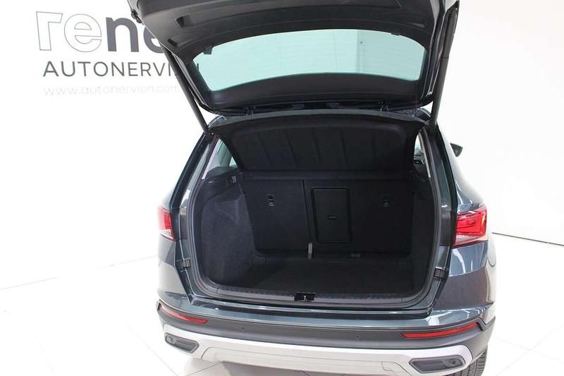 Usado Seat Ateca Xperience 150 CV (110 kW) 2023 Gris SUV