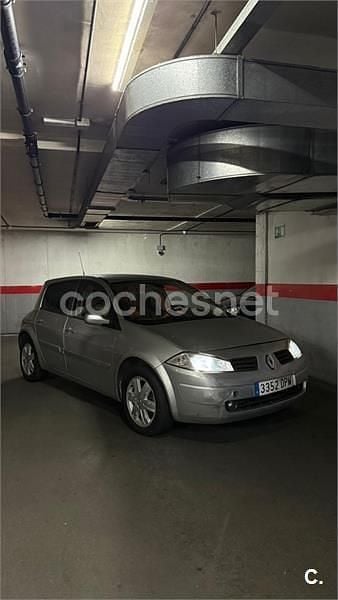 Gris / plata Usado 2005 Renault Mégane II Dynamique Berlina | 2200 € (Precio justo) - Imagen 1/3