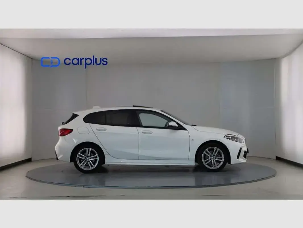 Usado BMW 118 150 CV (110 kW) 2023 Blanco Utilitario