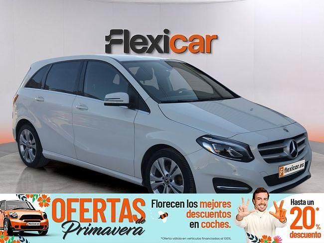 Usado Mercedes B180 122 CV (89 kW) 2017 Blanco Monovolumen