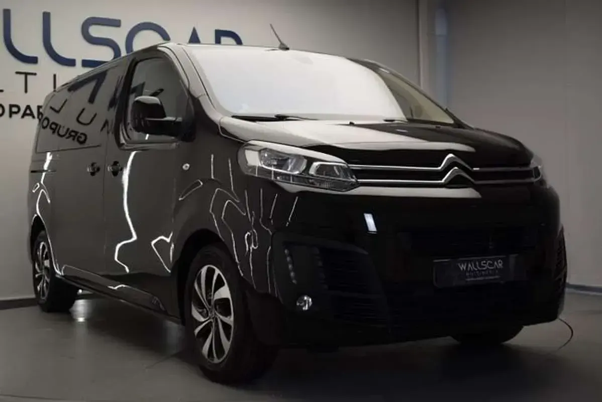 Usado Citroën Spacetourer Feel 120 CV (88 kW) 2019 Azul Monovolumen