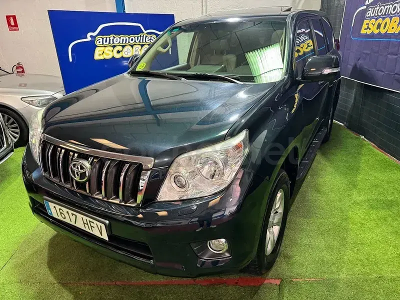 Usado Toyota Land Cruiser 190 CV (139 kW) 2011 Azul SUV