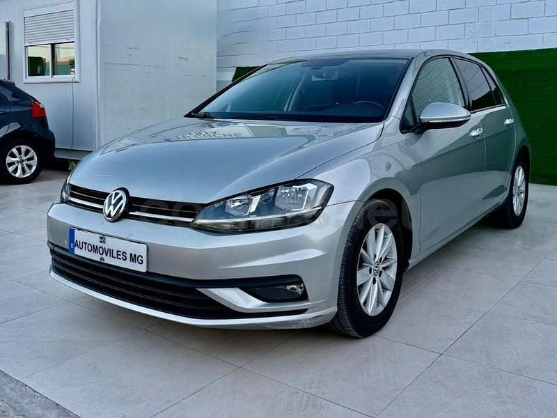 Usado VW Golf VII Edition 110 CV (80 kW) 2017 Gris / plata Berlina