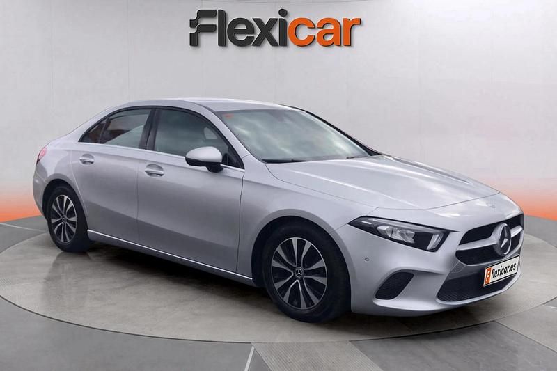 Gris Usado 2019 Mercedes A180 Berlina | 19.790 € (Buen precio) - Imagen 1/4
