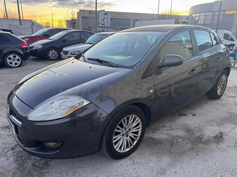 Usado Fiat Bravo Active 105 CV (77 kW) 2008 Negro Utilitario