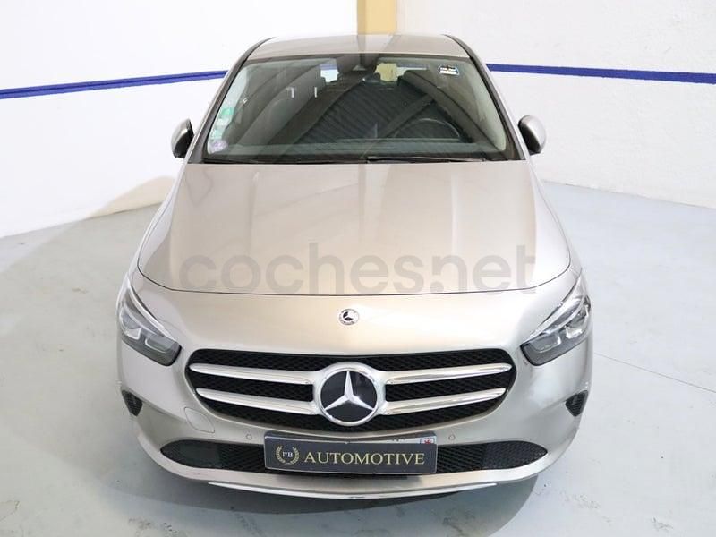 Usado Mercedes B200 163 CV (119 kW) 2020 Gris / plata Monovolumen