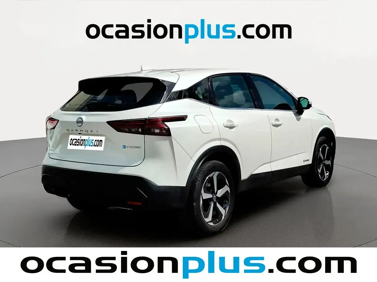 Usado Nissan Qashqai Acenta 190 CV (139 kW) 2024 Gris SUV