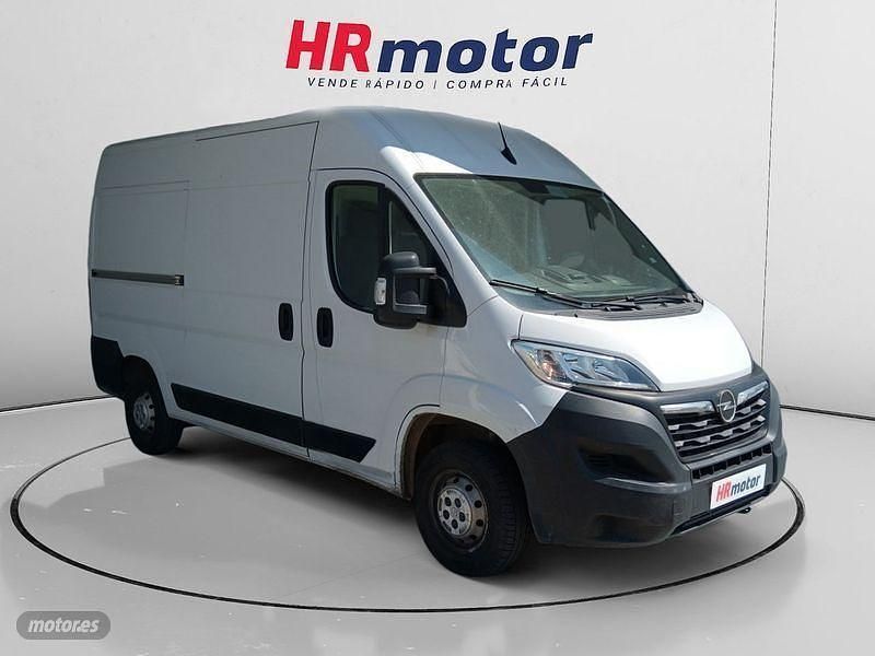 Blanco Usado 2023 Opel Movano S Van | 18.950 € - Imagen 1/4