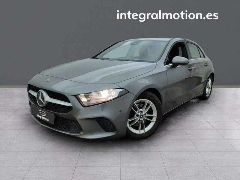 Gris Usado 2019 Mercedes A180 Berlina | 21.900 € (Buen precio) - Imagen 1/4