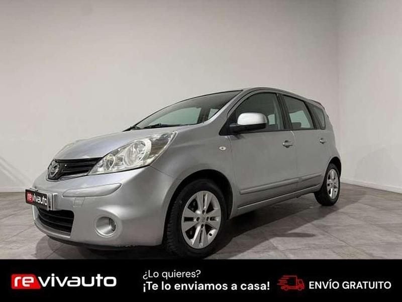 Begagnad Nissan Note Acenta 88 HK (64 kW) 2011 Grå Halvkombi