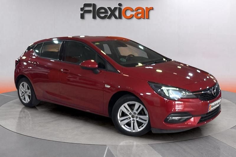 Rojo Usado 2020 Opel Astra GS Line Berlina | 9990 € (Precio justo) - Imagen 1/4