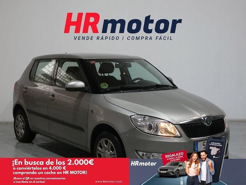 Gris Usado 2010 Skoda Fabia Style Utilitario | 4290 € (Precio justo) - Imagen 1/4