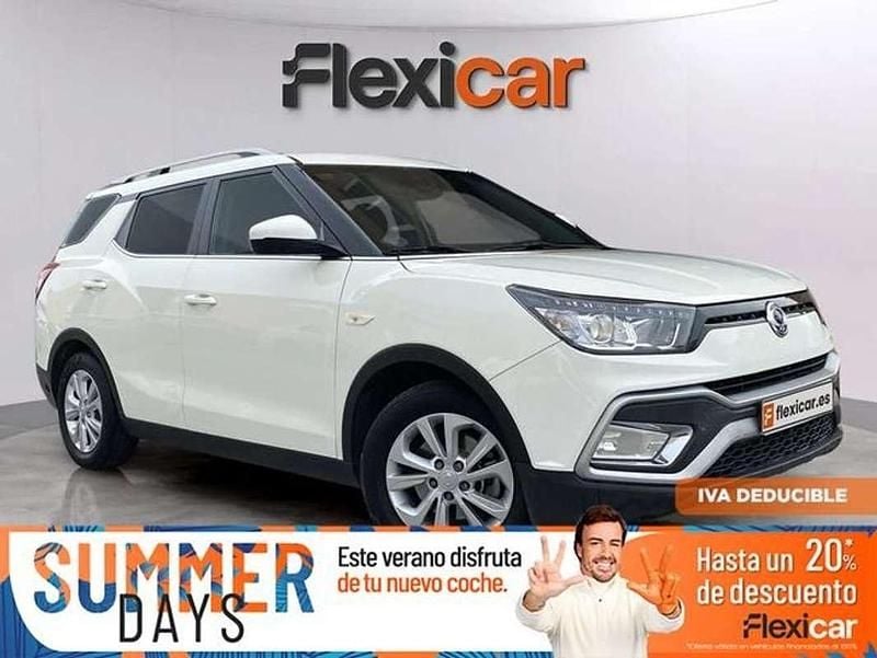 Blanco Usado 2019 Ssangyong XLV Limited SUV | 10.490 € - Imagen 1/4