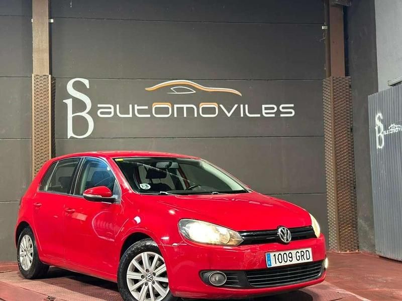 Usado VW Golf VI Advance 105 CV (77 kW) 2009 Rojo Utilitario