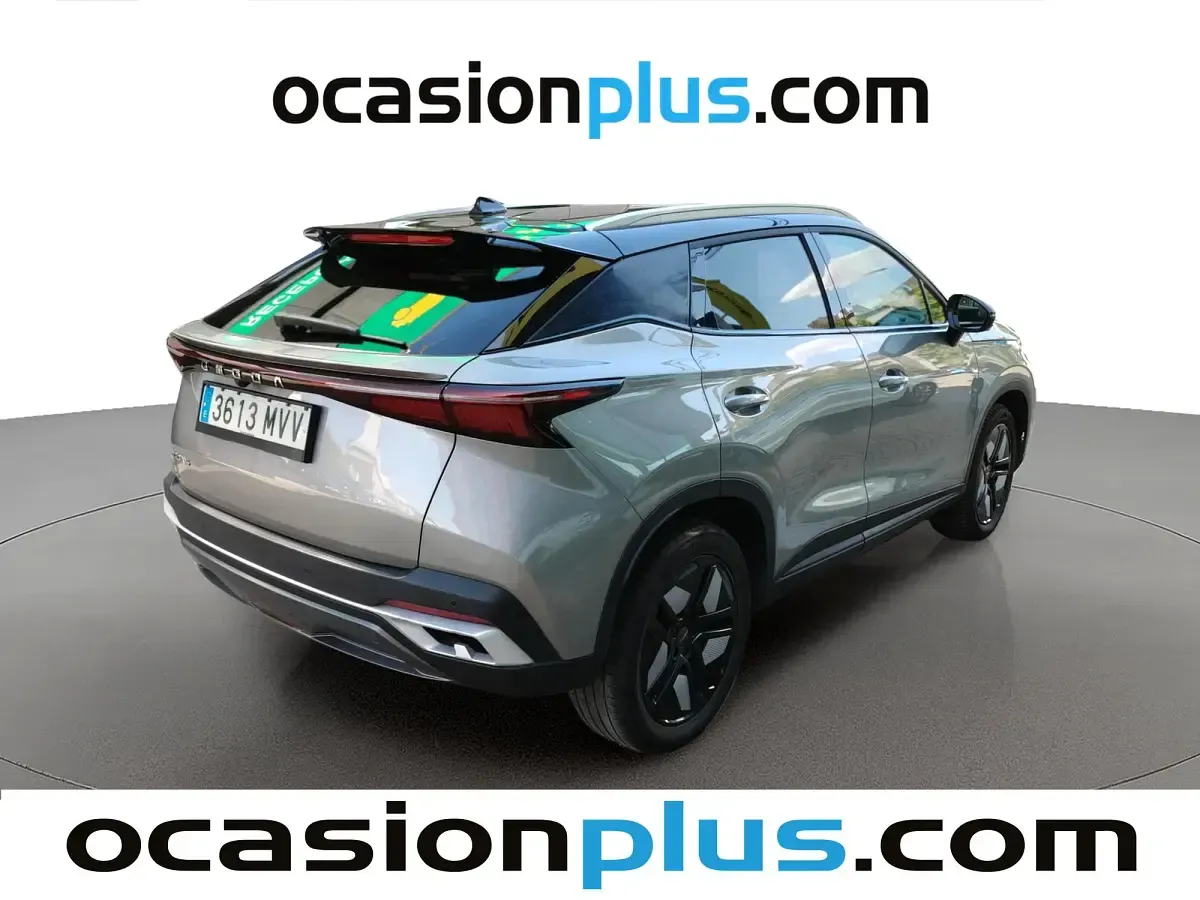 Usado Omoda 5 147 CV (108 kW) 2024 Gris plata SUV