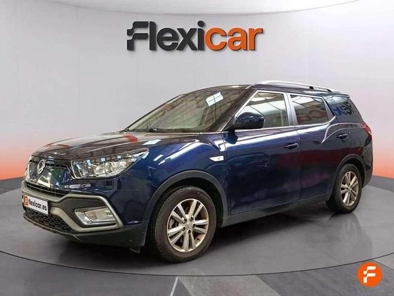 Usado Ssangyong (KGM) XLV 128 CV (94 kW) 2018 Azul SUV