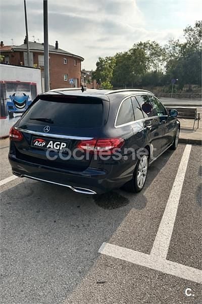 Usado Mercedes C220 Exclusive 170 CV (125 kW) 2016 Azul Familiar