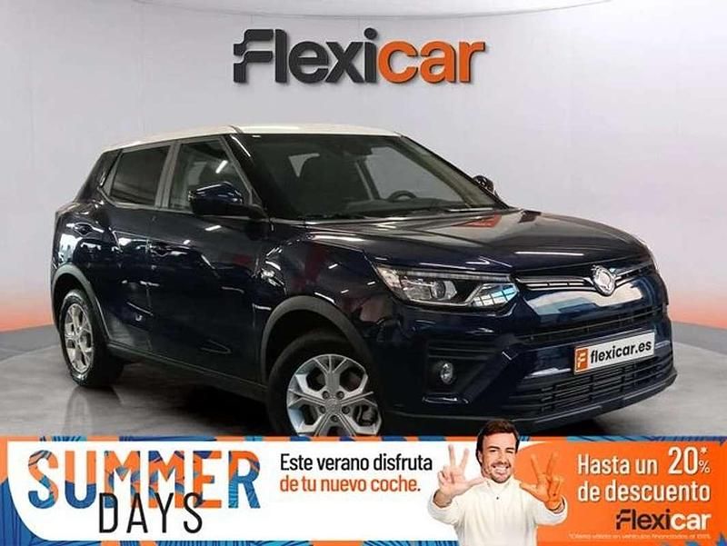Azul Usado 2021 Ssangyong Tivoli SUV | 14.990 € (Precio justo) - Imagen 1/4