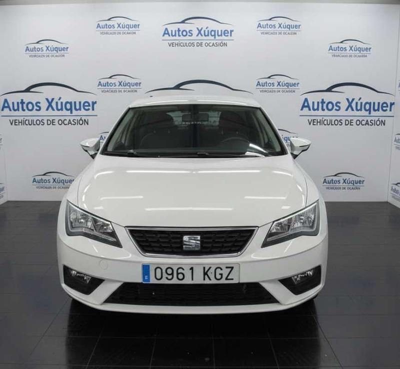 Usado Seat Leon Style 116 CV (85 kW) 2018 Blanco Utilitario