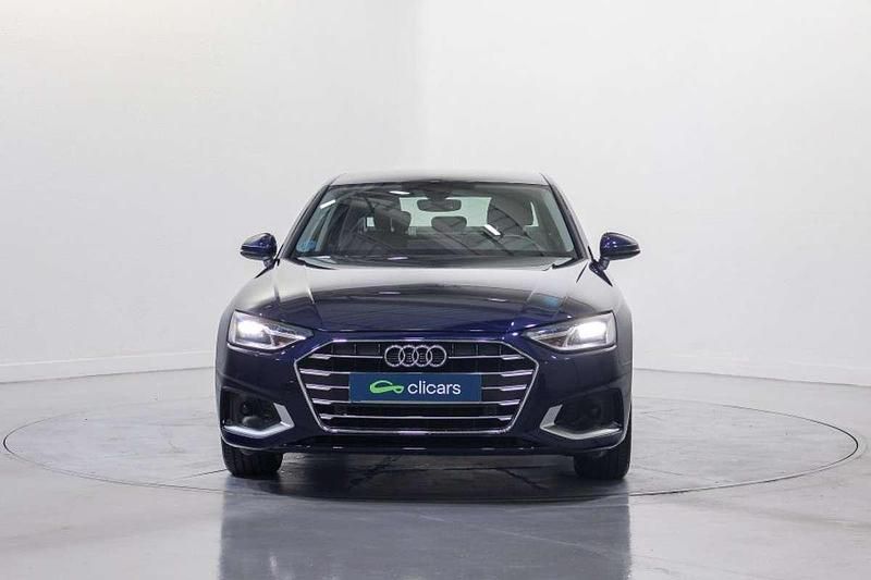Usado Audi A4 Advanced 136 CV (100 kW) 2021 Azul Berlina