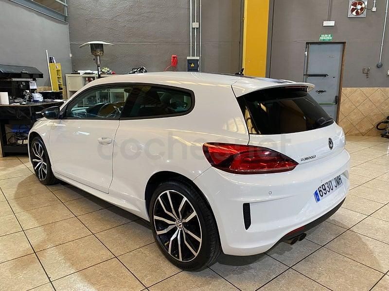 Usado VW Scirocco R-line 125 CV (91 kW) 2016 Blanco Coupe