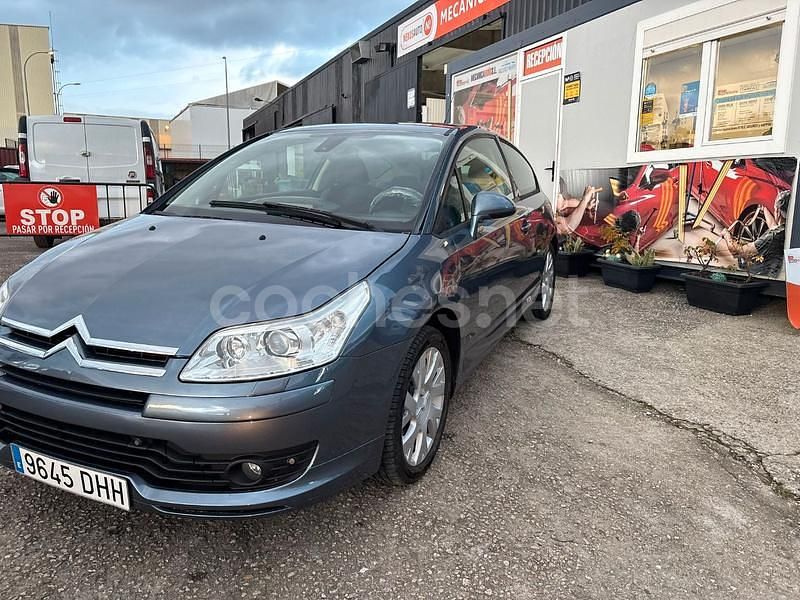 Gris / plata Usado 2005 Citroën C4 VTR Sport Berlina | 4550 € (Un poco caro) - Imagen 1/4