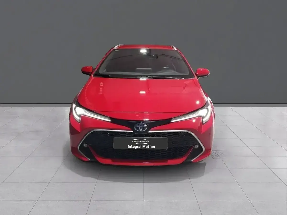 Usado Toyota Corolla Sport 122 CV (89 kW) 2022 Rojo
