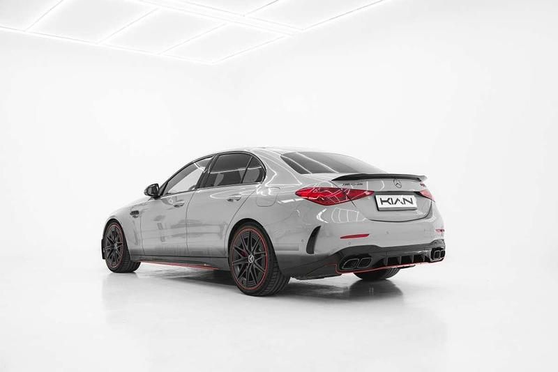 Käytetty Mercedes C63 AMG AMG 680 HP (500 kW) 2024 Harmaa Sedan