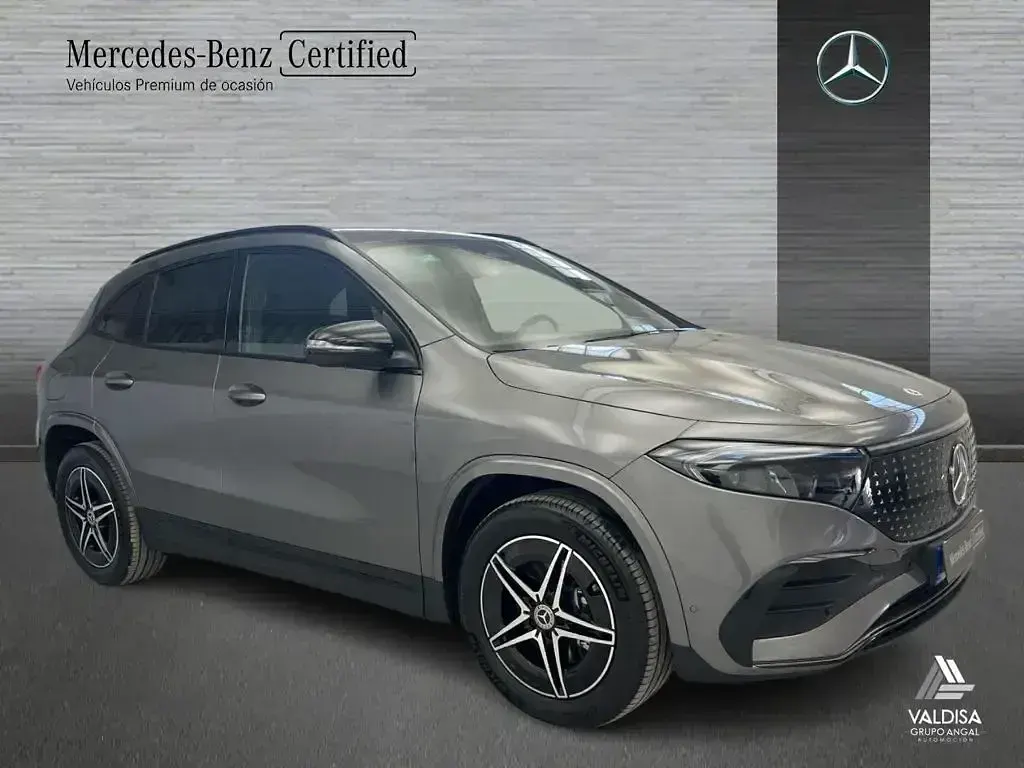 Usado Mercedes EQA250+ AMG 139 kW (190 CV) 2025 Gris SUV