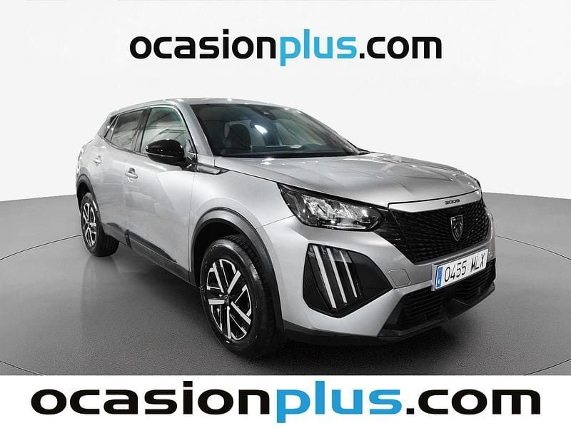 Usado Peugeot 2008 Active 102 CV (75 kW) 2023 Gris SUV