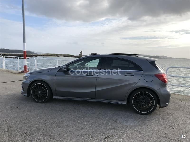 Usado Mercedes A200 AMG line 136 CV (100 kW) 2014 Gris / plata Berlina