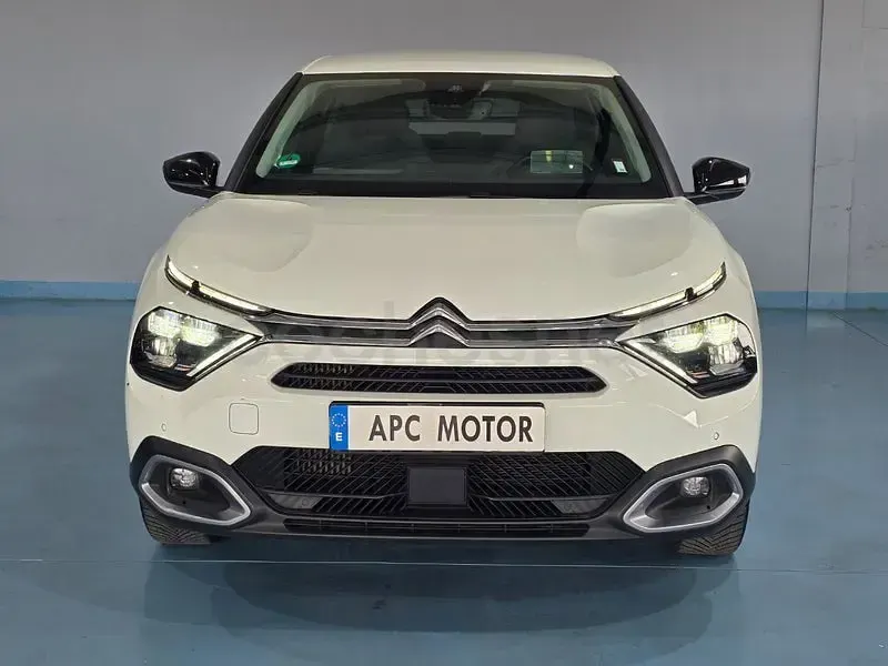Usado Citroën C4 Feel 131 CV (96 kW) 2023 Blanco SUV