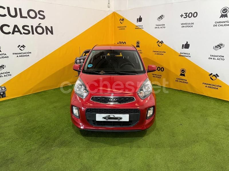 Usado Kia Picanto 66 CV (48 kW) 2015 Granate Utilitario