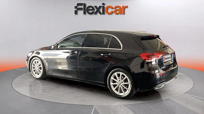 Usado Mercedes A200 150 CV (110 kW) 2019 Negro Berlina