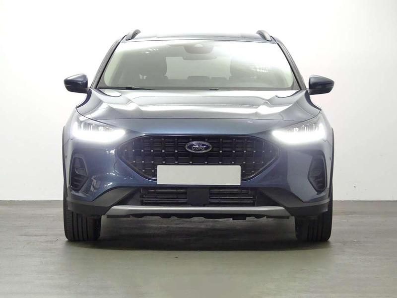 Usado Ford Focus Active X 155 CV (114 kW) 2022 Azul Berlina