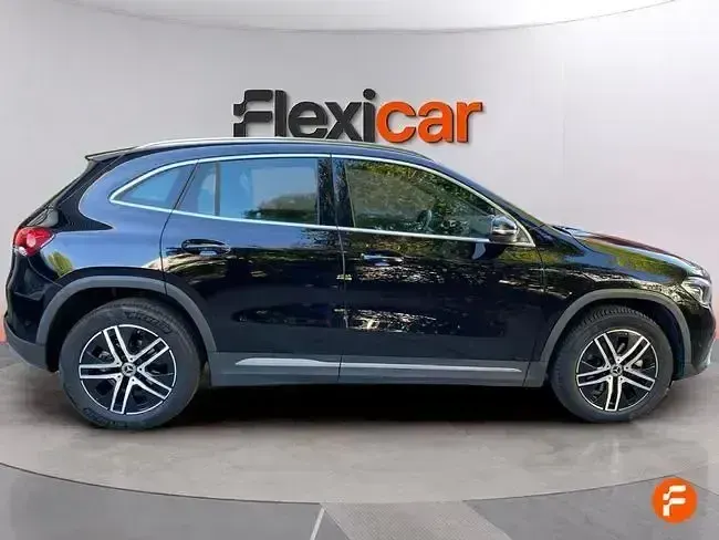 Usado Mercedes GLA200 150 CV (110 kW) 2023 Negro SUV