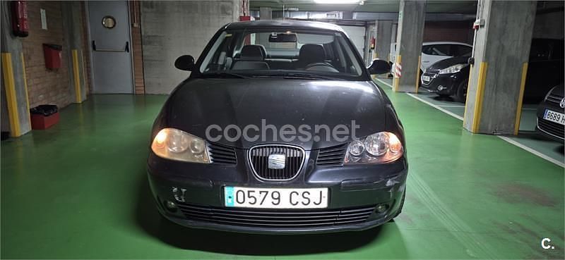 Usado Seat Cordoba Stylance 100 CV (73 kW) 2004 Negro Berlina