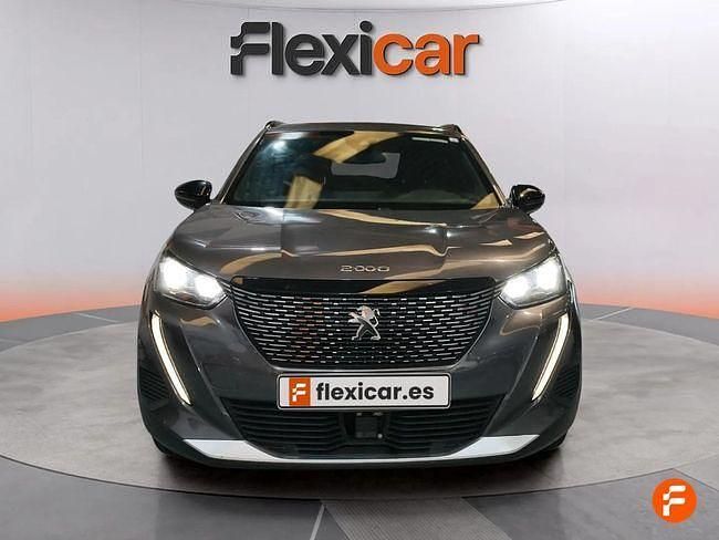 Usado Peugeot 2008 Allure 100 CV (73 kW) 2023 Gris SUV