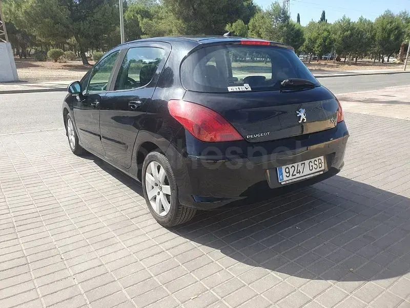 Usado Peugeot 308 Sport 90 CV (66 kW) 2010 Negro Berlina