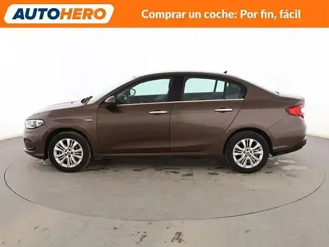 Usado Fiat Tipo Easy 95 CV (69 kW) 2016 Marrón Berlina