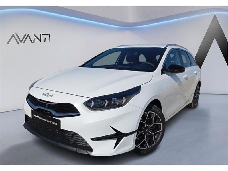Blanco Usado 2025 Kia Ceed Style Utilitario | 22.990 € (Precio justo) - Imagen 1/4